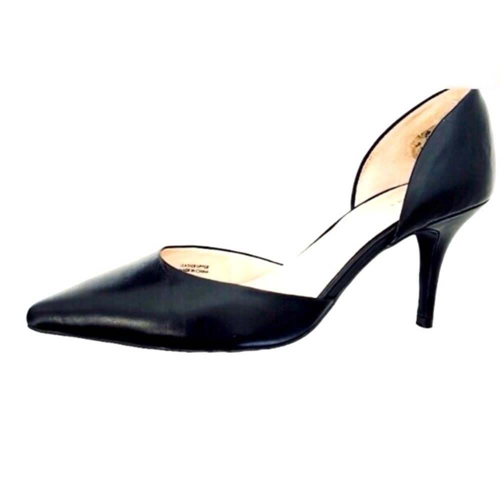 Tahari • Coco D’Orsay Style Leather Pump 10M